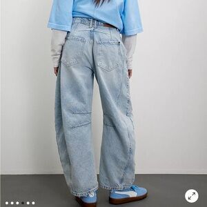Free people barrel jeans 26x30 NEW